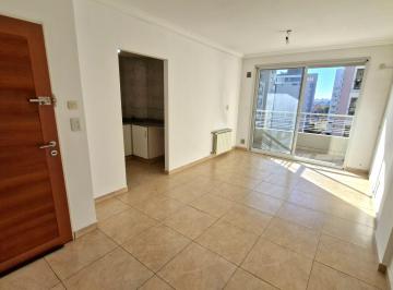 Departamento de 2 ambientes, Lanús · Departamento 2 Ambientes - Centro de Escalada