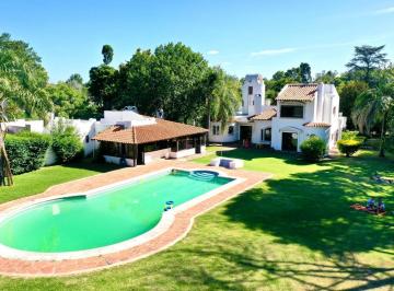 Quinta vacacional · 395m² · 12 Ambientes · 4 Cocheras · Venta Casa Quinta Pileta Lotes Arbolada Parrilla Quincha