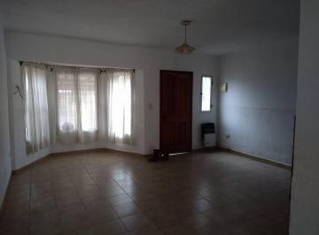 Casa de 3 ambientes, Esteban Echeverría · Se Vende Dúplex con Pileta en Monte Grande