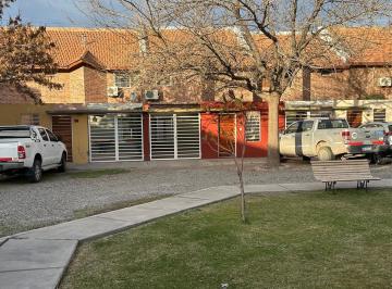 Casa de 5 ambientes, Neuquén · Alquiler de Dúplex 3 Dorm. - Complejo Cerrado