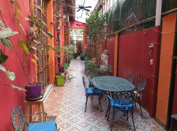 Casa · 180m² · 6 Dormitorios · Hosteria Unica en La Mejor Zona de San Telmo Ideal Hostel o Turismo