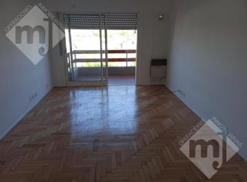 Departamento · 60m² · 3 Ambientes · 1 Cochera · Departamento en San Fernando