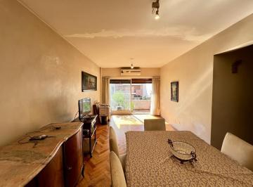 Departamento · 90m² · 4 Ambientes · Av Avellaneda Al 2000 - Venta Semi - Piso 4 Amb C/dep - Flores