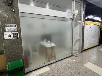 Local comercial · 12m² · Local en Flores