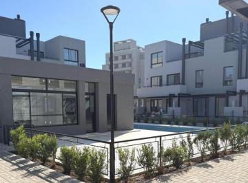 Departamento · 109m² · 4 Ambientes · 1 Cochera · Departamento de Cuatro Ambientes en Venta en Town Kiri