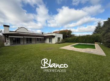 Casa · 182m² · 4 Ambientes · 2 Cocheras · Casa en Venta en Saint Matthew´s, Pilar, G. B. a. Zona Norte