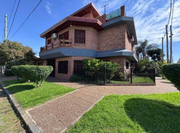 PH · 111m² · 3 Ambientes · 1 Cochera · Venta PH 3 Ambiente Pb Sarandí