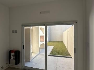 Departamento de 1 ambiente, La Paternal · Amplio Ambiente Contrafrente con Jardin