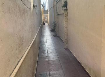 Casa · 76m² · 3 Ambientes · Casa en Venta en Quilmes Oeste, Quilmes, G. B. a. Zona Sur