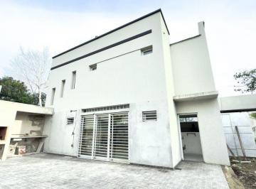 Casa · 160m² · 5 Ambientes · 2 Cocheras · Casa en Venta Sicardi 3 Dorm.
