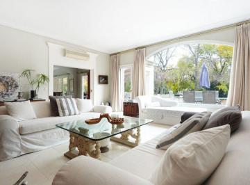 Casa · 659m² · 8 Ambientes · 4 Cocheras · Venta Casa 12 Amb. en Golf Club Argentino, Pilar.