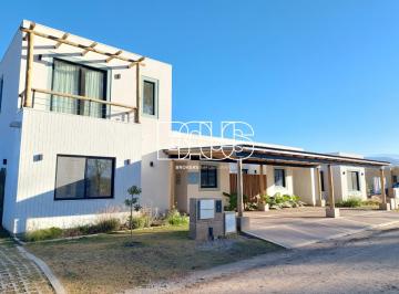 Casa de 3 ambientes, San Lorenzo Chico · La Cercania Housing San Lorenzo