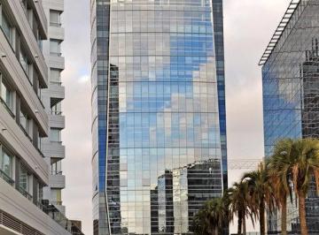 Oficina comercial · 200m² · 5 Ambientes · 4 Cocheras · Excelente Oficina en Alquiler en Madero Harbour
