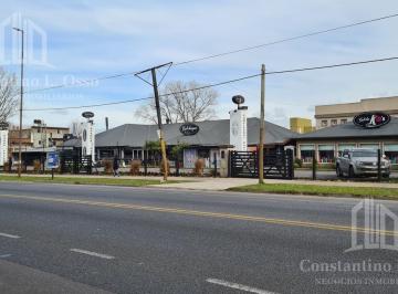 Oficina comercial · 1700m² · 25 Ambientes · Oportunidad! Lote 1500 m² - 2salones con 50 m de Frente Sobre Av - Quilmes Oeste