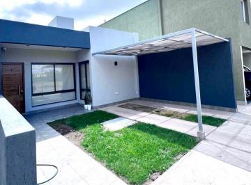 Casa de 4 ambientes, Maipú · Maipu Venta Casa 2d 1b Barrio Privado Vista Oliva Coquimbito