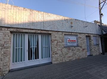 Casa · 123m² · 3 Ambientes · 1 Cochera · Casa en Venta