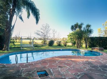 Casa de 4 ambientes, Cañuelas · Oportunidad Unica! Casa en Venta en Club de Campo La Martona. Fondo Libre, Vista a Fútbol!