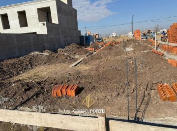 PH · 105m² · 3 Ambientes · 1 Cochera · Duplex en Venta - Docta Av