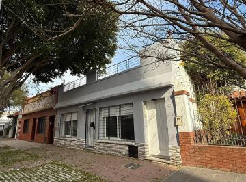 PH · 52m² · 3 Ambientes · Departamento PH Tres Ambientes Terraza a La Venta en Wilde Apto Credito