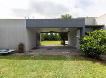 Casa de 3 ambientes, San Pedro · Hermosa Propiedad en Venta