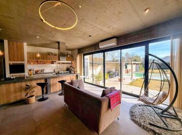 Casa · 261m² · 6 Ambientes · 4 Cocheras · Casa en Venta en Manuel B. Gonnet, La Plata, G. B. a. Zona Sur