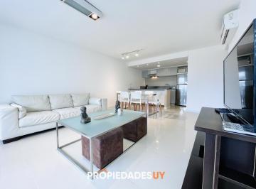 Foto1 · Moderno Apartamento de 2 Dorm. Sobre Roosevelt, a Pasos de Playa Brava, en Alquiler Anual