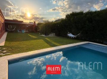 Casa · 3 Ambientes · Casa en Alquiler Temporario en Canning | Los Naranjos