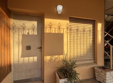Casa · 5 Ambientes · Casa en Barrio Central Córdoba