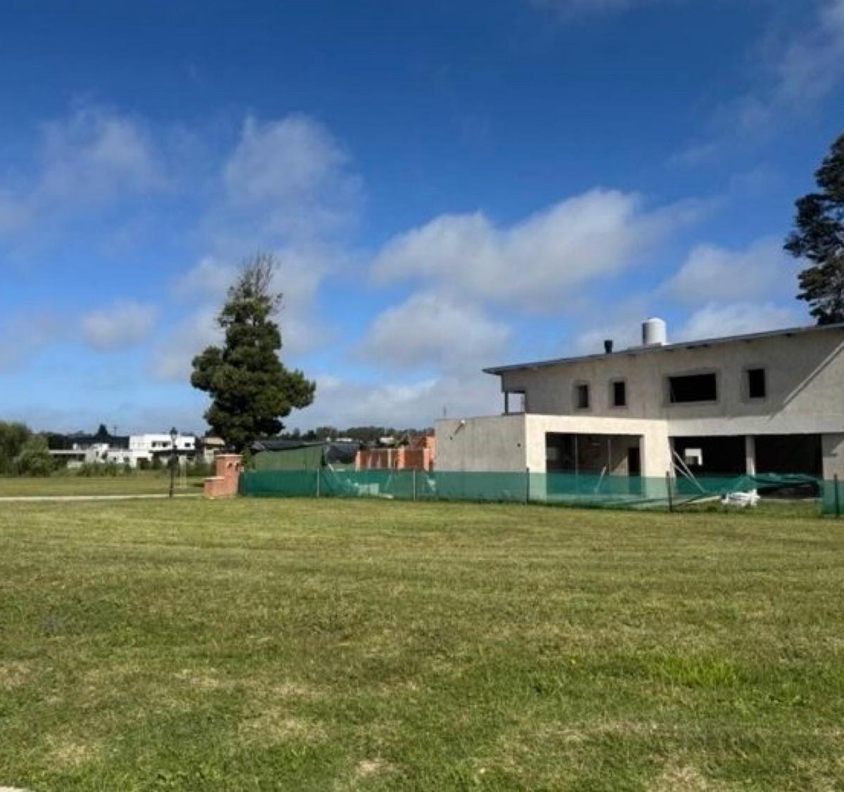 Lote en Barrio Arenas Chico