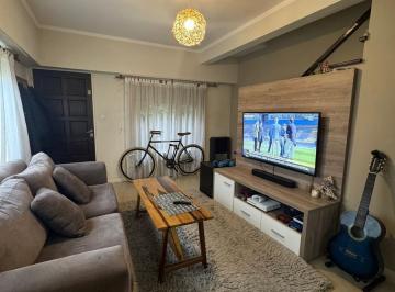 PH · 60m² · 3 Ambientes · En Venta PH Al Contrafrente con Patio, Chauvin Mar del Plata