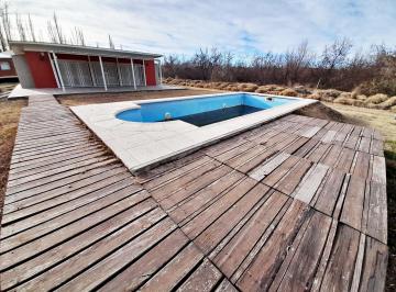 Campo · 70m² · 2 Ambientes · 2 Cocheras · Chacra en Cinco Saltos. Ruta 151, Calle 19