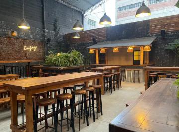 Local comercial · 680m² · 3 Cocheras · Local en Centro