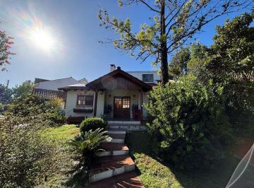 Casa · 261m² · 5 Ambientes · 2 Cocheras · Apto Credito - Casa 5 Amb en Venta en Aranjuez