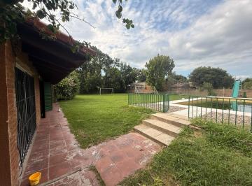 Quinta vacacional · 282m² · 7 Ambientes · 2 Cocheras · Venta Casa Quinta Santa Fe - Colastiné Norte