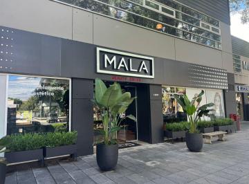 Local comercial , San Isidro · Local “mala” Peluquería en Martinez
