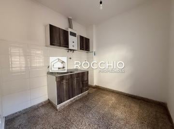 PH · 50m² · 2 Ambientes · PH en Alquiler 2 Ambientes - J. L Suarez