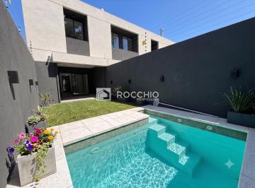 Casa · 105m² · 3 Ambientes · 1 Cochera · Casa Tipo Duplex 4 Ambientes Villa Ballester