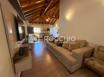 Casa · 120m² · 4 Ambientes · 4 Cocheras · Casa en Alquiler 4 Ambientes Villa Ballester