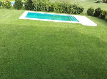 Casa · 280m² · 5 Ambientes · 1 Cochera · Casa en Venta en Barrio El Refugio, Haras de Santa Maria, Escobar