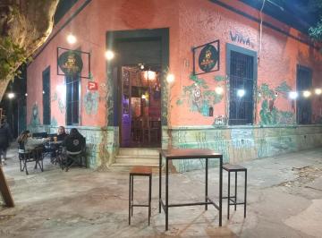 Local comercial · 160m² · Alquiler – Local Comercial en Esquina Premium – V. Ballester