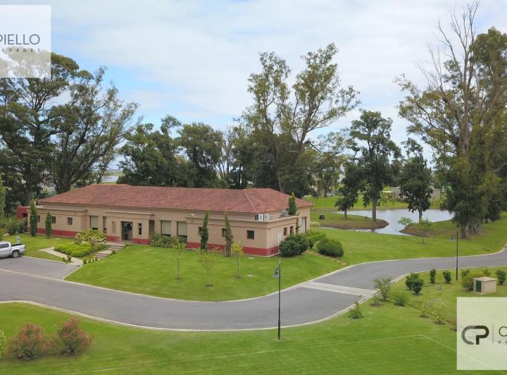 Terreno · 800m²