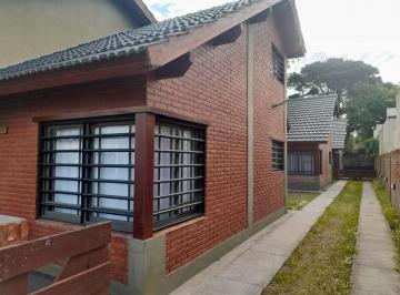 Casa · 70m² · 4 Ambientes · 1 Cochera · Casa en Venta - La Lucila del Mar, Impecable!