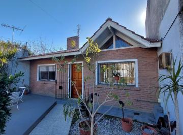 PH · 105m² · 3 Ambientes · Venta PH en Remedios de Escalada