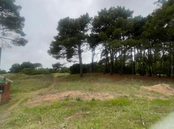 Terreno · 918m² · Vendo Lote en Barrio Nayades Pinamar Calle Doble Entrada