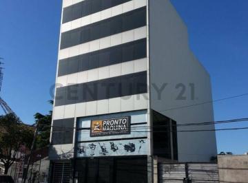 Oficina comercial · 1100m² · 6 Cocheras · Edificio de Oficinas Comerciales y Local Comercial Sobre Colectora y R. N. 202