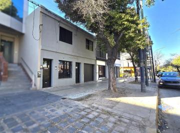 Casa · 170m² · 5 Ambientes · 1 Cochera · Venta Casa 2 Dorm. 2 Patios y Cochera + Depto 1 Dor con Patio y Asador + Local Comercial