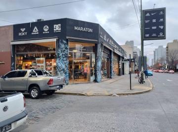 Local comercial · 1500m² · Locales en Esquina