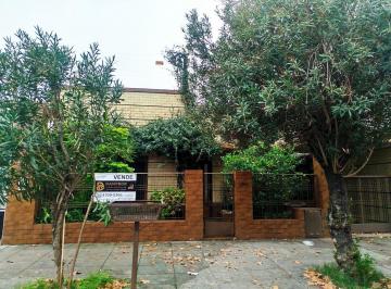 Casa · 110m² · 6 Ambientes · 1 Cochera · Las Heras 4581 - Casa 6 Ambientes 190 m Villa Martelli - Vende