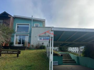 Casa · 104m² · 3 Ambientes · 1 Cochera · Casa en Mar de Ostende