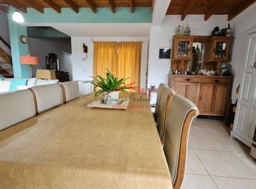 Casa · 104m² · 3 Ambientes · 1 Cochera · Casa en Venta en Mar de Ostende